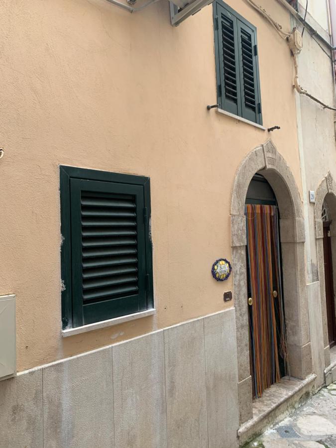 Casetta Blue House Gaeta Via Dell'Indipendenza Εξωτερικό φωτογραφία
